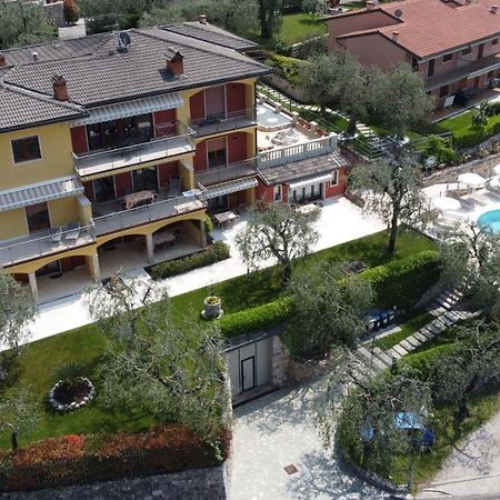 Villa Due Leoni - Residence Brenzone sul Garda Exterior photo